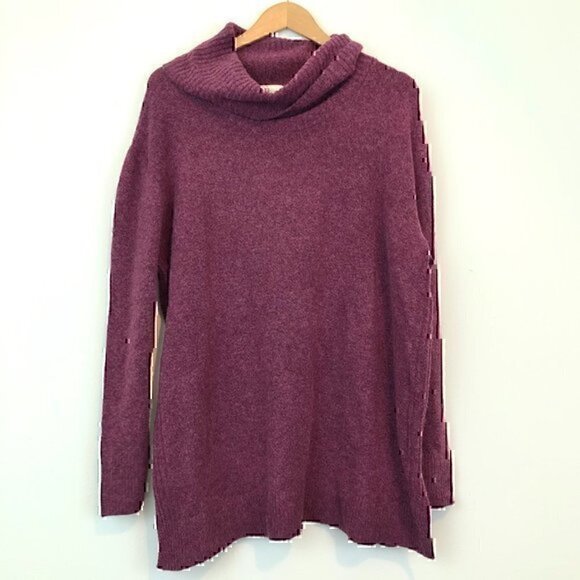 NEW NWT SO Mossy Cowl Neck Tunic Sweater Berry Pink Polyester Knit JUNIORS Large - Picture 2 of 9